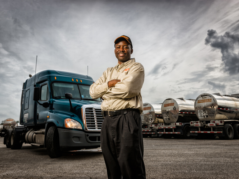 CORPORATE & INDUSTRIAL PHOTOGRAPHY + MOTION