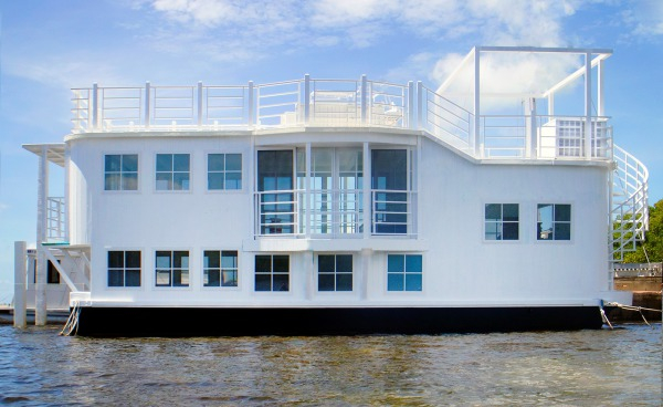 Floatopia by Photopia Studios