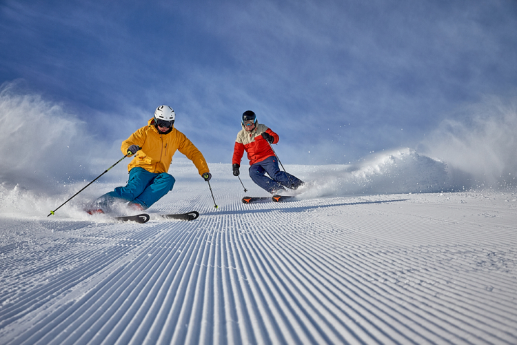 Sports, People & Lifestyle and Advertising Photographers