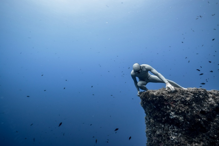 Underwater Photo & Video Production and equipment rent