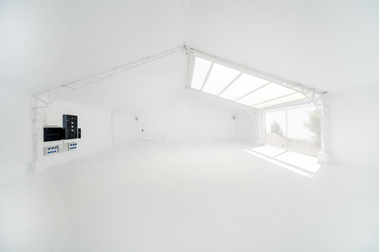 Rental studios for photo & Film