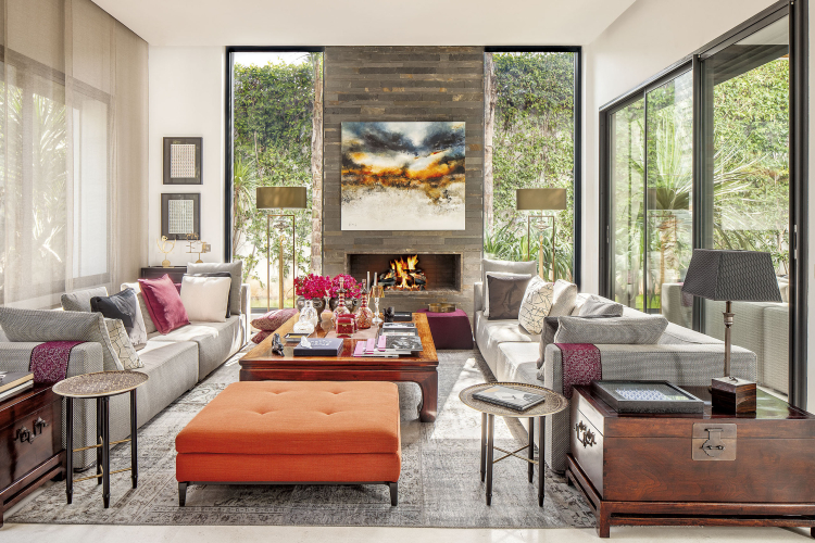 Interiors & exteriors photographers