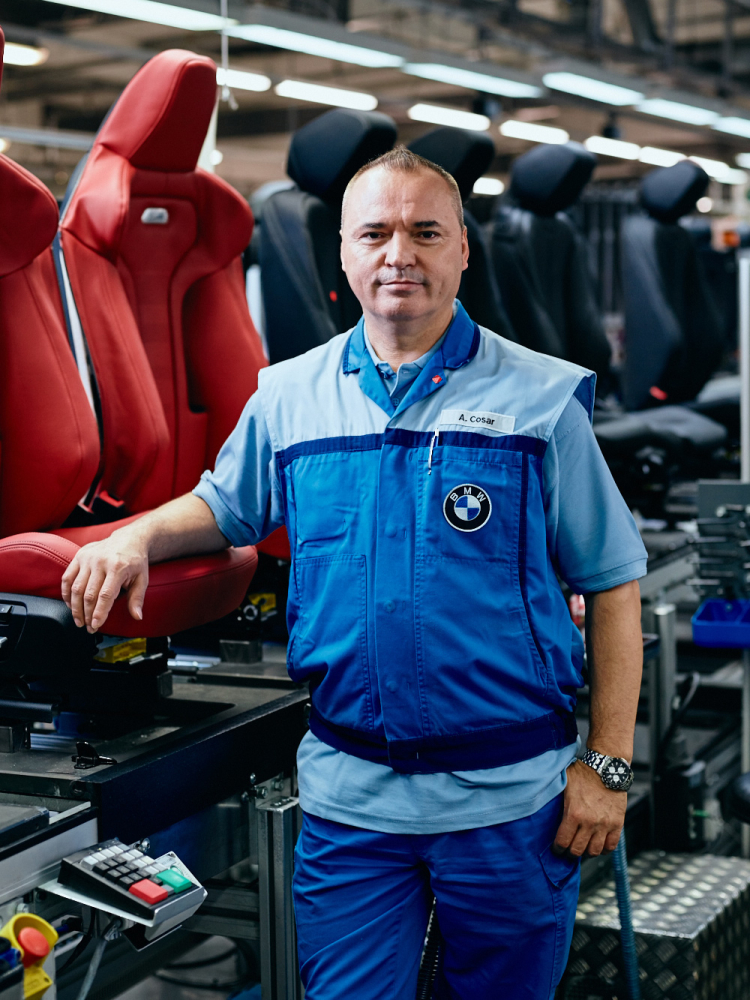 Portrait and Corporate&Industrial photographers