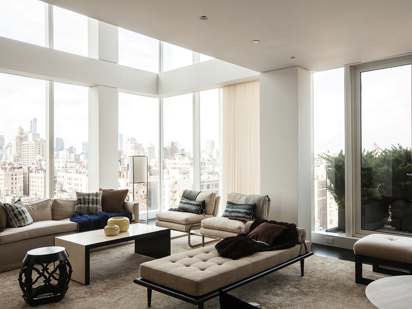 INTERIOR, ARCHITECTURE AND AERIAL PHOTOGRAPHY + MOTION