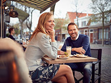 PEOPLE & LIFESTYLE PHOTOGRAPHY + MOTION