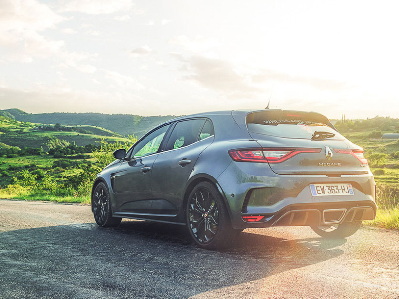 CARS, TRANSPORTATION AND LANDSCAPE PHOTOGRAPHY + MOTION