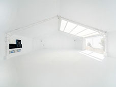 INTERNATIONAL RENTAL STUDIOS