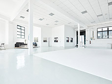 INTERNATIONAL RENTAL STUDIOS