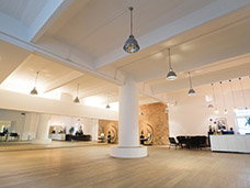 INTERNATIONAL RENTAL STUDIOS