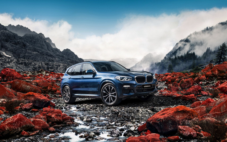 Car & transportation photographers