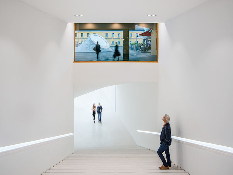 INTERIOR, ARCHITECTURE AND AERIAL PHOTOGRAPHY