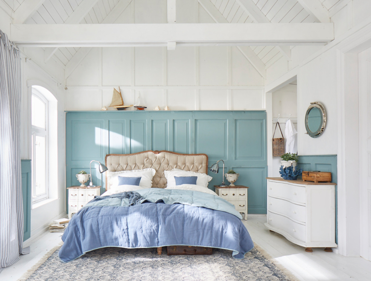 Interiors & exteriors photographers