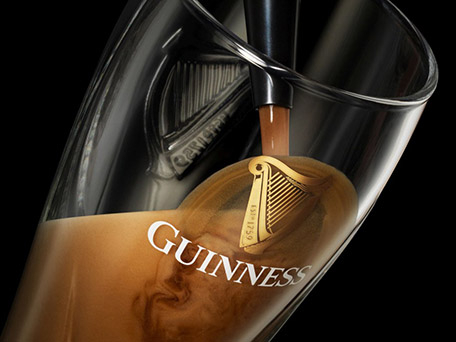 FOOD & DRINK PHOTOGRAPHY & MOTION