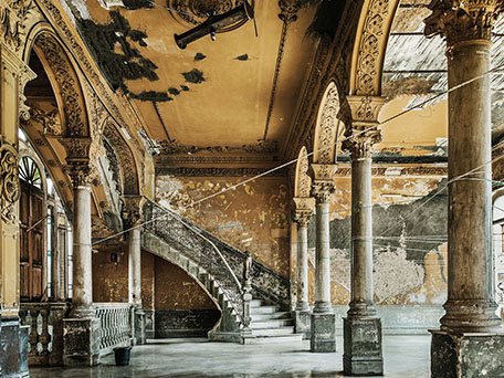 INTERIOR, ARCHITECTURE AND AERIAL PHOTOGRAPHY