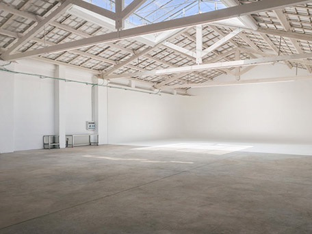 INTERNATIONAL RENTAL STUDIOS