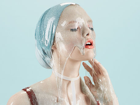FASHION & BEAUTY PHOTOGRAPHY + MOTION