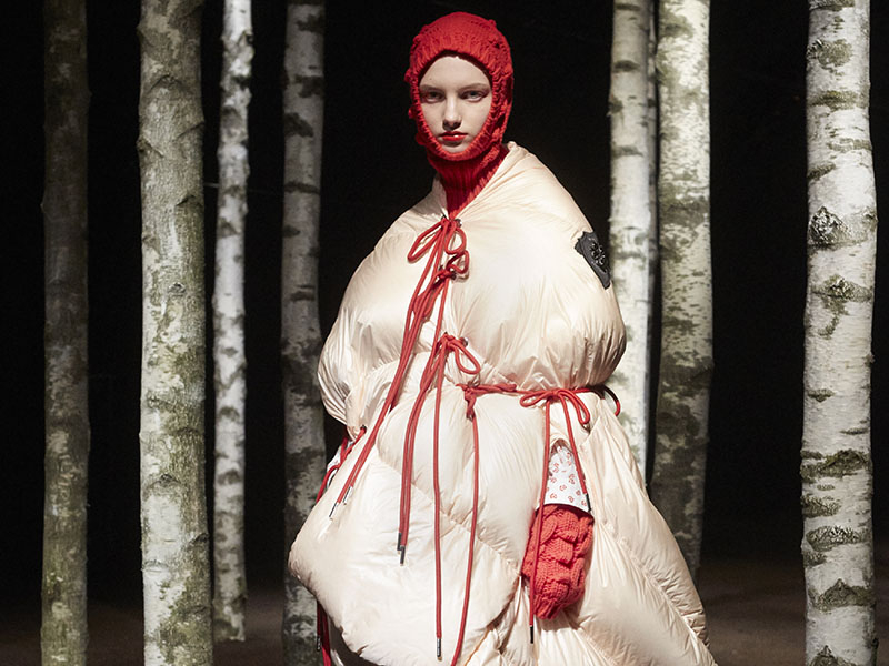 FASHION PRODUCTION & LOCATIONS 