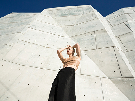 FASHION & BEAUTY PHOTOGRAPHY + MOTION