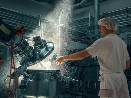 CORPORATE & INDUSTRIAL PHOTOGRAPHY & MOTION