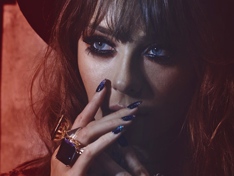 FASHION & BEAUTY PHOTOGRAPHY + MOTION