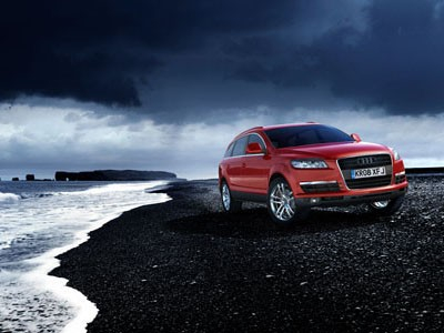 PHOTO POST PRODUCTION & CGI