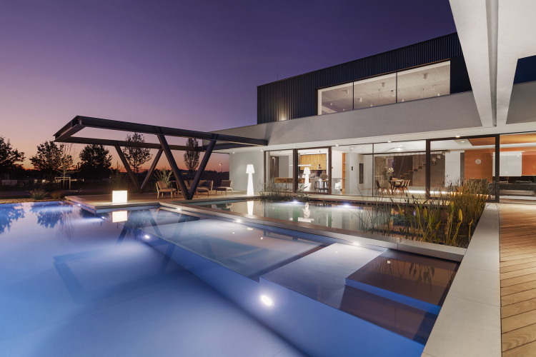 Interiors & exteriors photographers