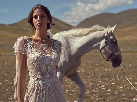 FASHION & BEAUTY PHOTOGRAPHY + MOTION
