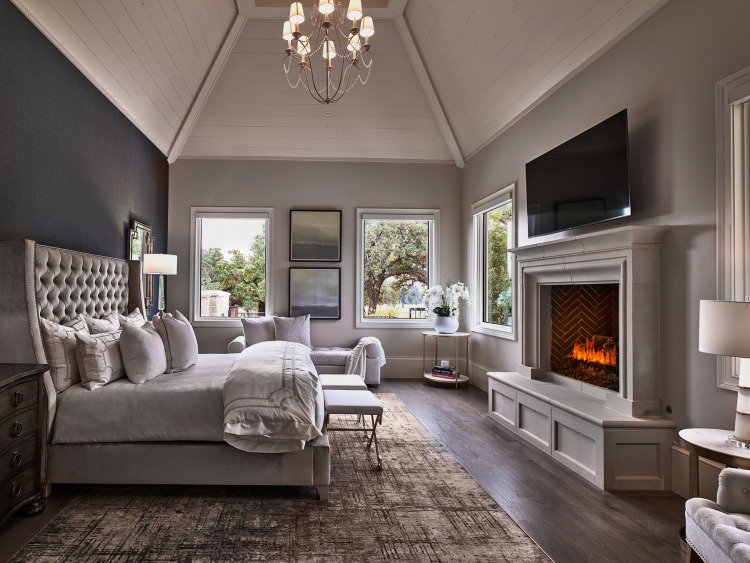 Interiors & exteriors photographers
