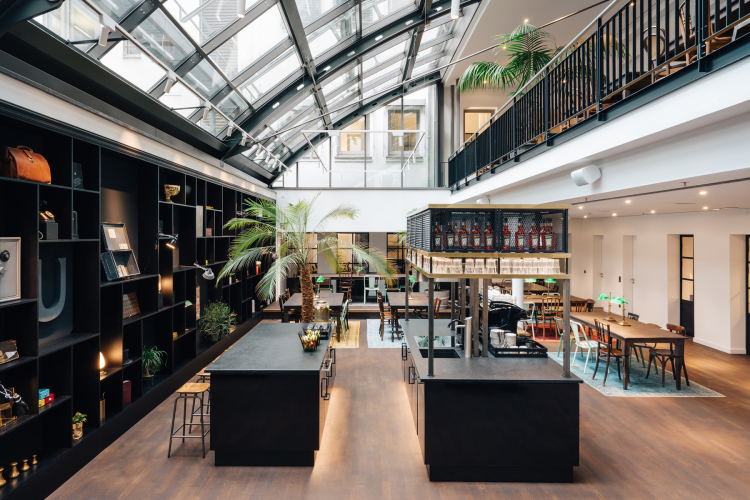 Interiors & exteriors photographers