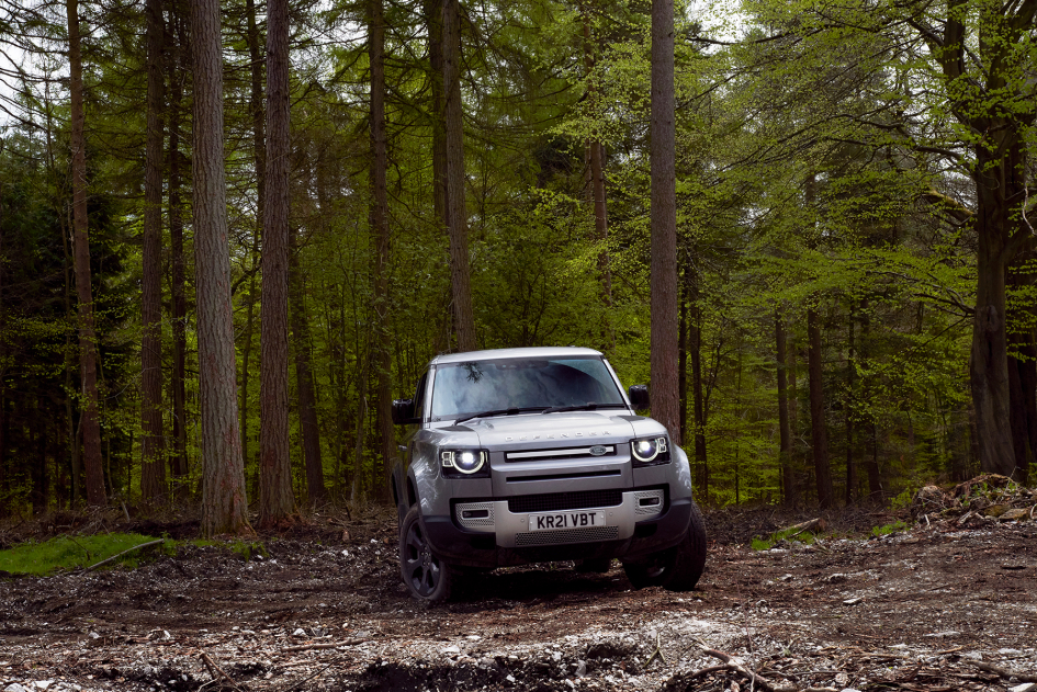 Land Rover Defender by James Parker