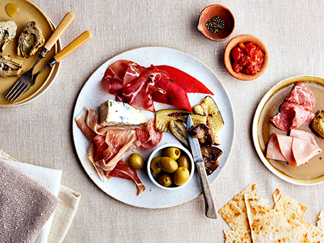 FOOD & DRINK PHOTOGRAPHY & MOTION