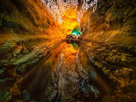 TRAVEL & DOCUMENTARY PHOTOGRAPHY