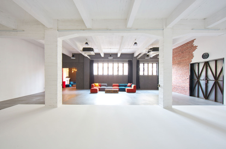 RENTAL STUDIOS