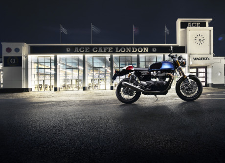  Triumph Special Editions - Thruxton RS Ton Up gallery
