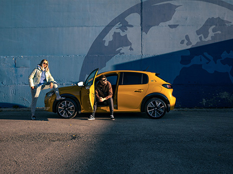 CAR, TRANSPORTATION AND LANDSCAPE PHOTOGRAPHY & MOTION
