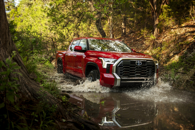 Car & transportation photographers