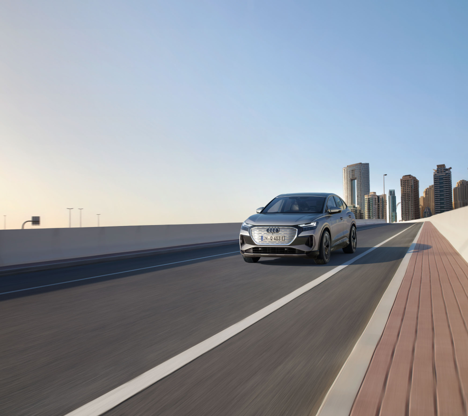 Magnet Connect (Dubai) - Claas Cropp Creative Productions - Studio Duettmann - Caroline Thorban - Christiane Graf c/o Nina Klein Agency - Vita-Viktoria Lubinsen - Roman Lukowski - Thjnk Agency - Uwe Düttmann - AUDI Q4