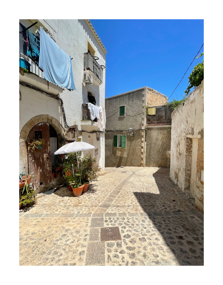 ilikeibiza-production-pool-finca-company-fullservice-ibiza-locations-roads