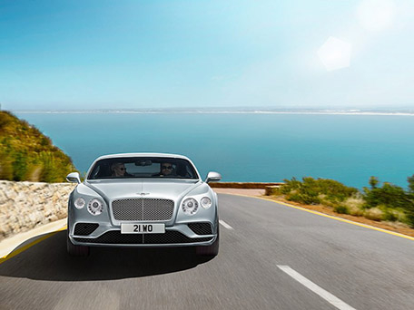 CAR, TRANSPORTATION AND LANDSCAPE PHOTOGRAPHY & MOTION