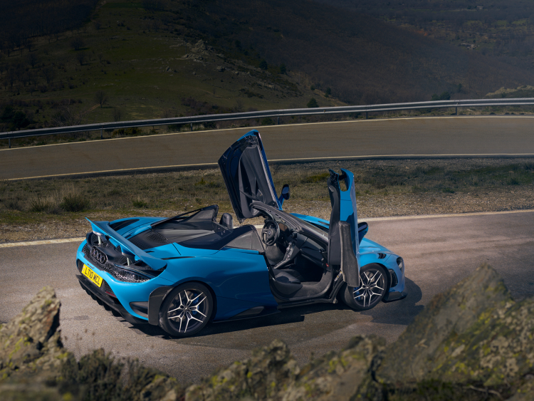Car & transportation photographers