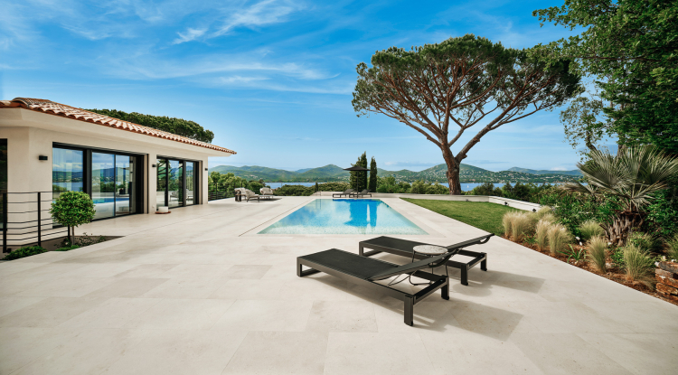 Interiors & Exteriors and Corporate Photographers