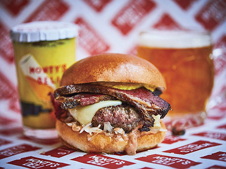 FOOD & DRINK PHOTOGRAPHY & MOTION
