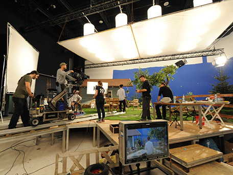RENTAL STUDIOS