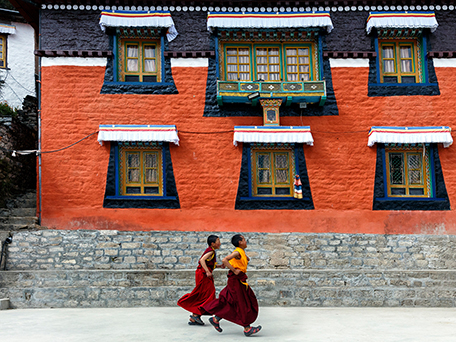 TRAVEL & DOCUMENTARY PHOTOGRAPHY