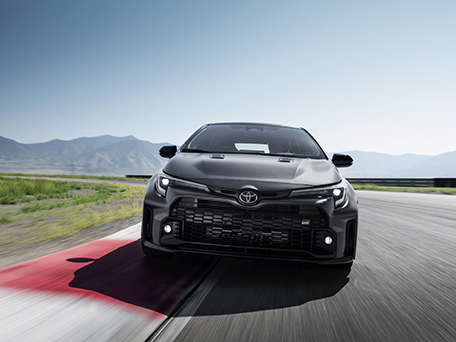 CAR, TRANSPORTATION & LANDSCAPE PHOTOGRAPHY & MOTION