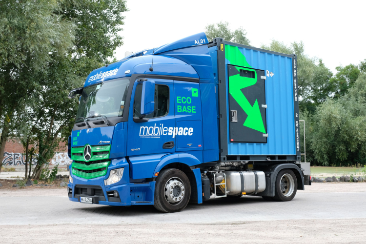 Mobile units/ location vans
