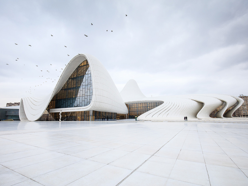 INTERIOR, ARCHITECTURE & AERIAL PHOTOGRAPHY & MOTION