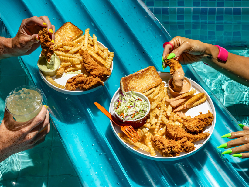 FOOD & DRINK PHOTOGRAPHY & MOTION