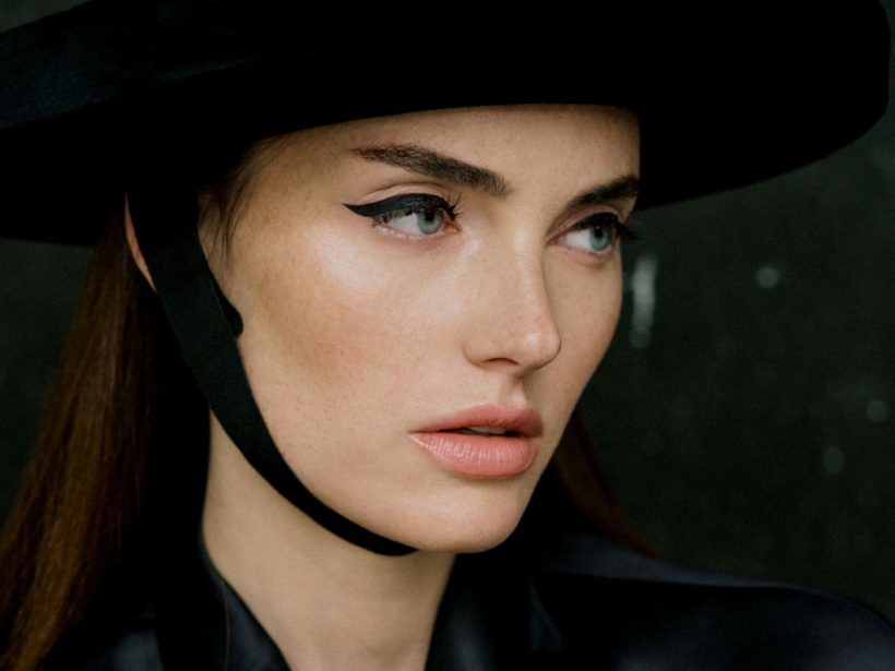FASHION & BEAUTY PHOTOGRAPHY & MOTION