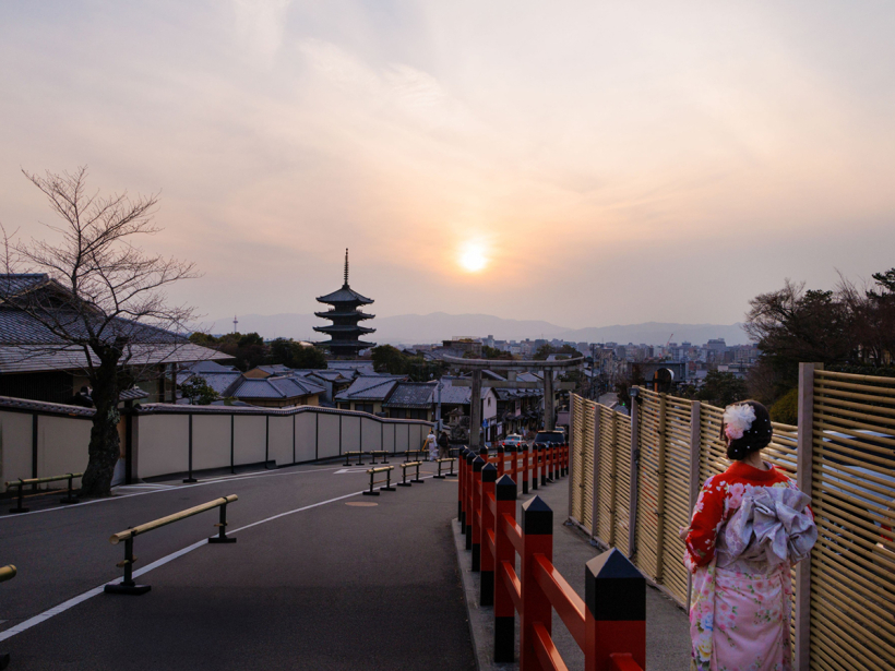 TRAVEL & DOCUMENTARY PHOTOGRAPHY & MOTION